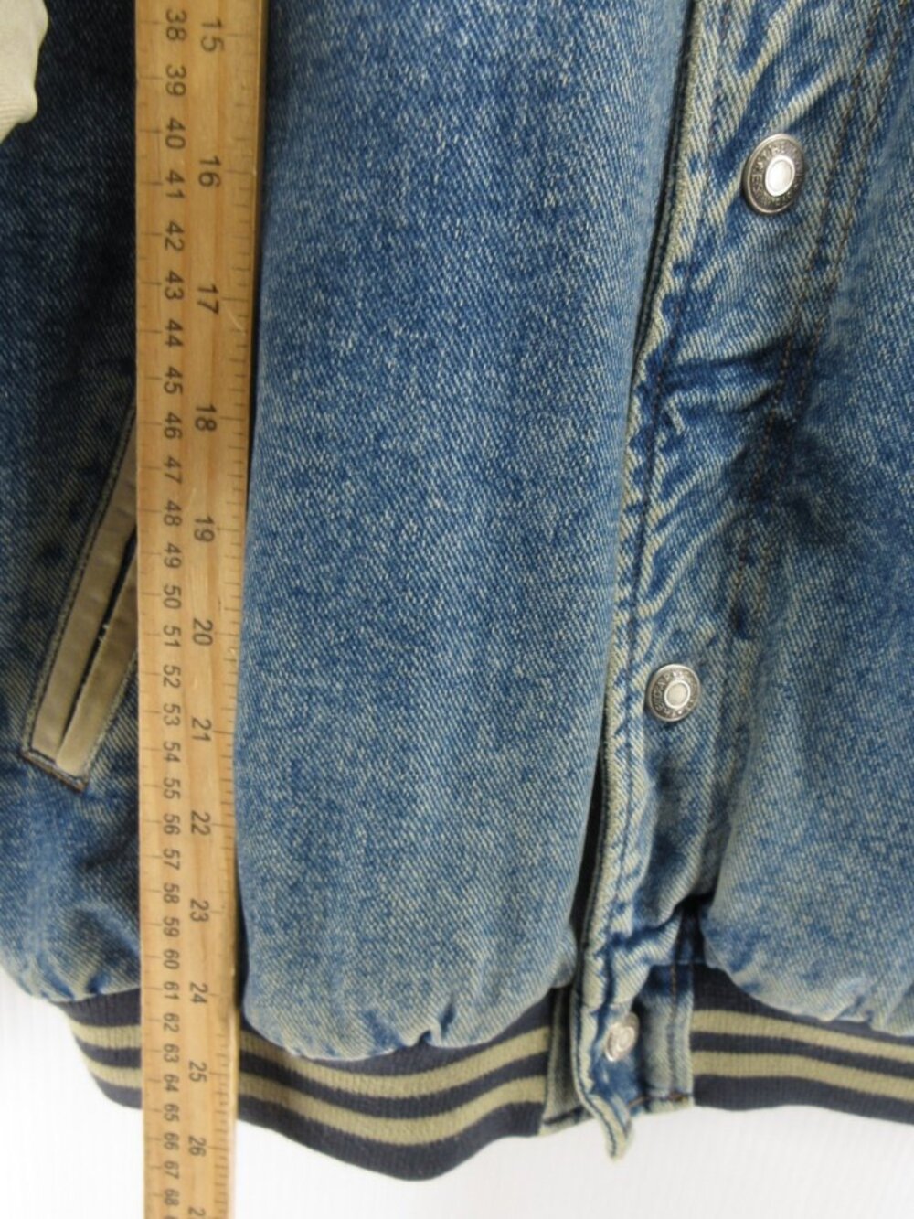 VINTAGE Gap Jacket Large Bomber Coat Denim Varsity 90s Quilted Lined * - Picture 6 of 15